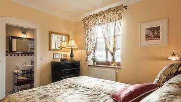 6 camere, accesso a Internet