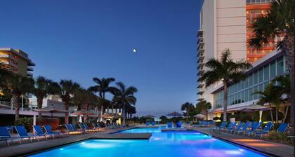 ESCAPE TO BEACHFRONT VILLA IN MARCO ISLAND - 3 BR at MARRIOTT'S CRYSTAL SHORES