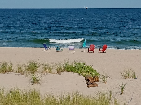 On the beach. Oceanfront Suite +Private Oceanfront Pool +Exclusive Private Beach forONLY1Home!
