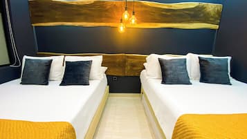 Luxury Apartment | Premium bedding, laptop workspace, soundproofing, free WiFi