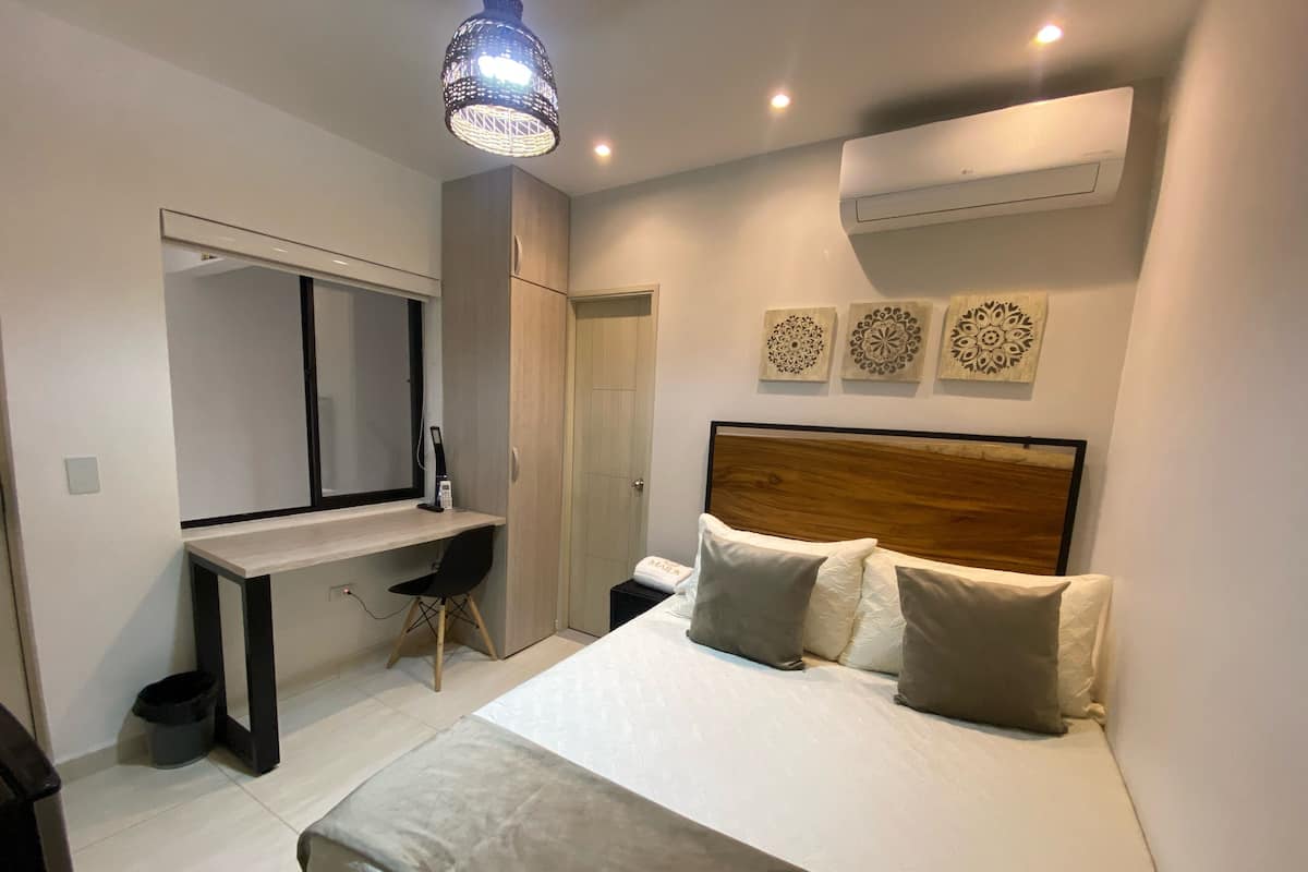 Traditionele kamer | 1 slaapkamer, luxe beddengoed, een laptopwerkplek, geluiddichte muren