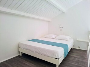 1 bedroom, iron/ironing board, travel crib, free WiFi