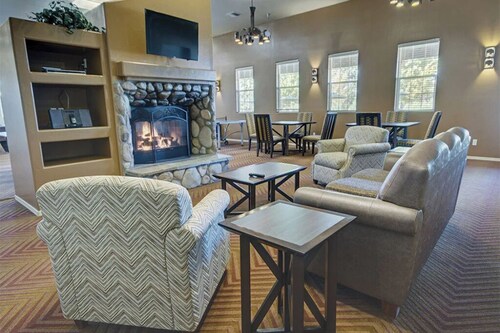 2 Bedroom Condo w/ Kitchen at Old West Style Bison Ranch Resort!