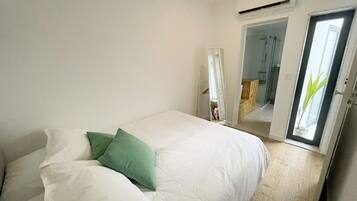 3 soverom, reiseseng for barn, wi-fi (inkludert) og sengetøy