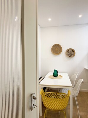 Dining - Green Guest House. A sua Casa na Figueira da Foz. A 5 min da Praia (Figueira da Foz)