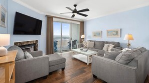 TV connectée, cheminée