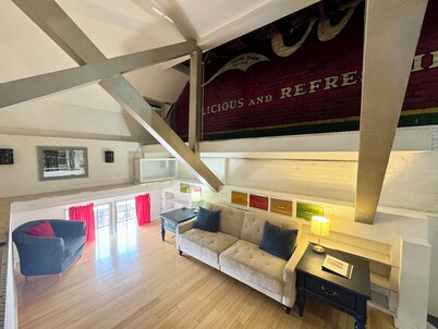 Coca Cola Condo