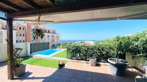 Terrace/patio - Large Terrace with Sea Views and Pool (Torre De Benagalbon)