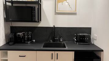 Fridge, microwave, coffee/tea maker, electric kettle