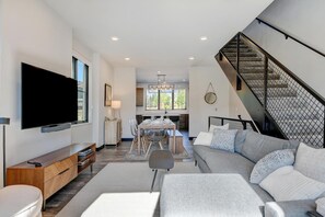 Smart TV, fireplace, video games, books