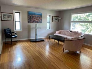 Living area - An Older Home in a Safe and Quiet Neighborhood. (Calgary)