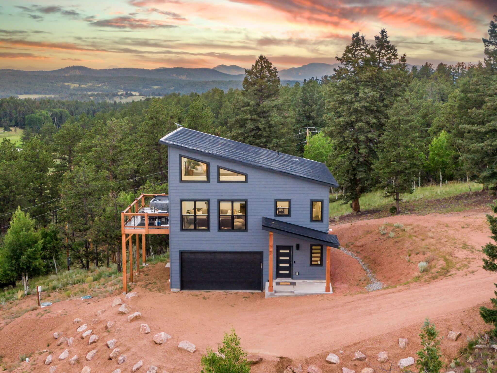 "Absolutely stunning cabin in a beautiful location. Exactly what you'd want."