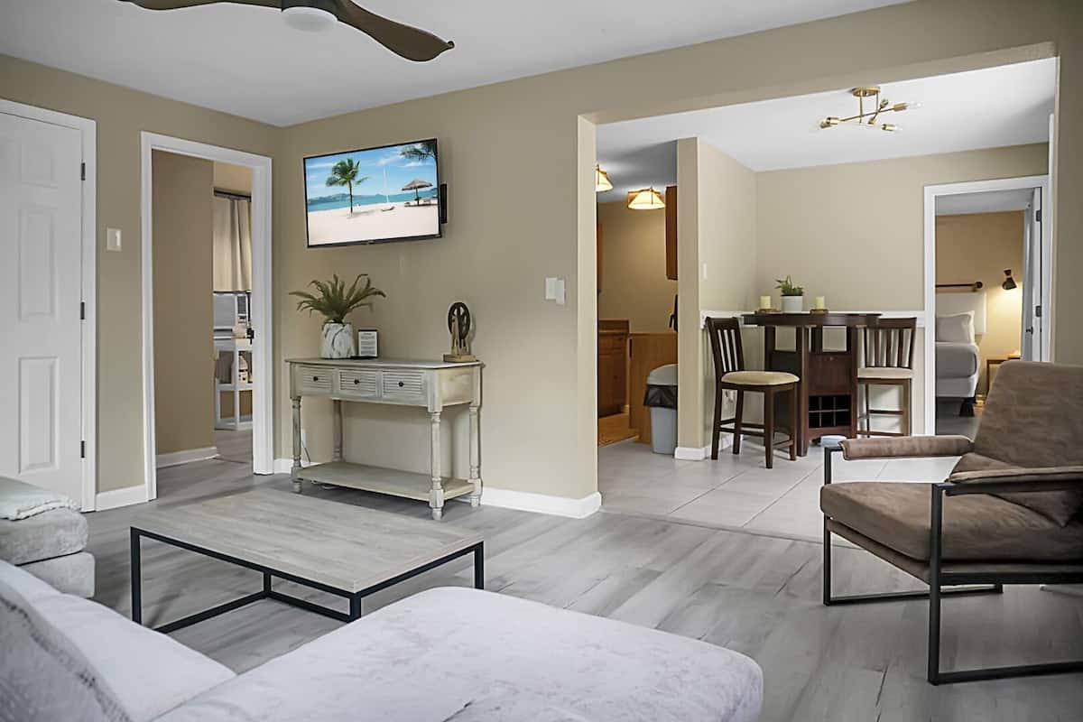 Economy Apartment | Living area | 32-inch Smart TV with digital channels, streaming services