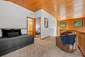 4 Schlafzimmer, Schreibtisch, Bügeleisen/Bügelbrett, kostenloses WLAN