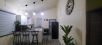 Zen at Phoenix 24hr security- Gated Community
Luxury & comfort in a modern space