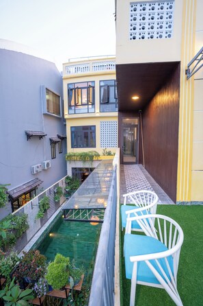 Luxury Room | Balcony view