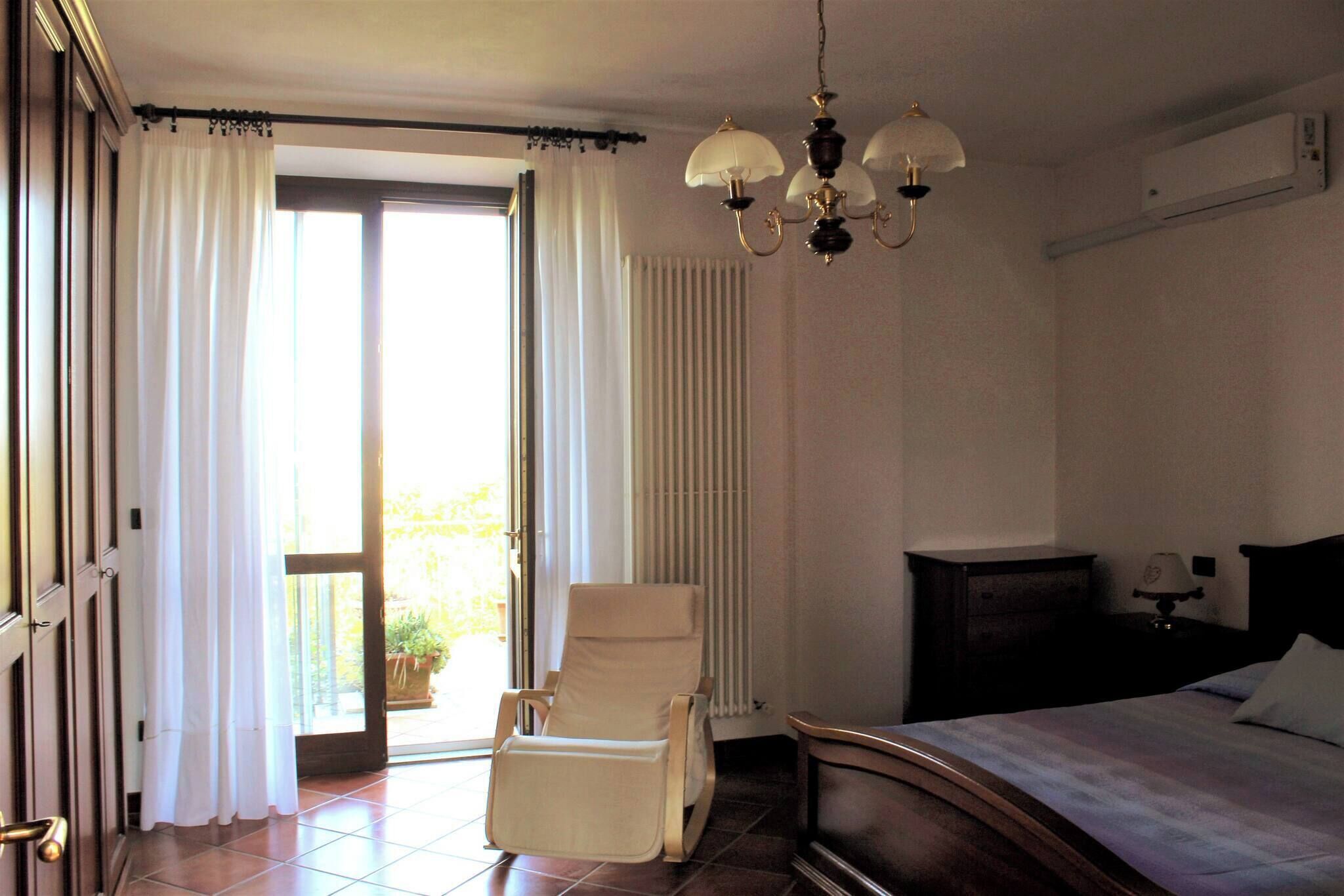 2 bedrooms, iron/ironing board, Internet, bed sheets