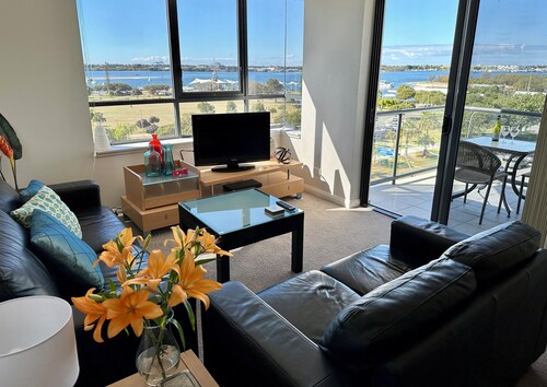 Ocean View Apartment at the Heart of Gold Coast