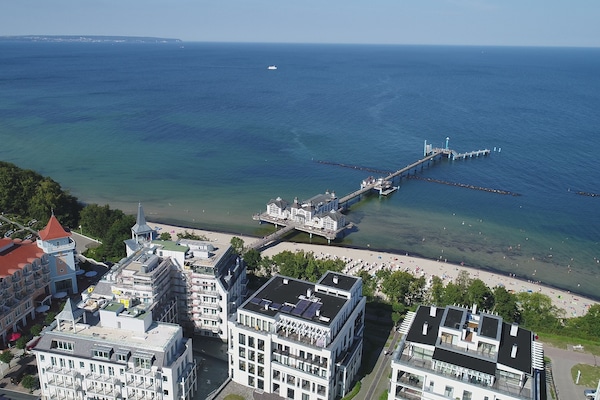 Hauptstraße zum Strand