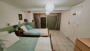 2 bedrooms, desk, iron/ironing board, travel cot