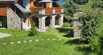 Meribel - 200 meters from the ski lifts - 3 bedroom