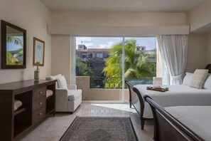3 bedrooms, iron/ironing board, WiFi, bed sheets - Puerto Aventuras: Apartamento en Gran Marina (Puerto Aventuras)