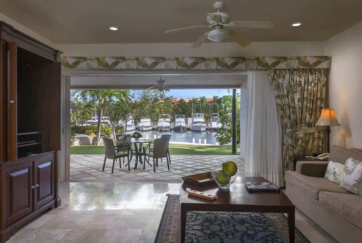 Télévision, espaces bureaux