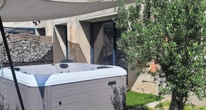 Gßte tout confort avec spa, PMR, clim' réversible, randonnées, activités et spécialités locales