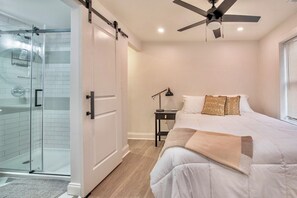 1 Schlafzimmer, Bügeleisen/Bügelbrett, kostenloses WLAN, Bettwäsche