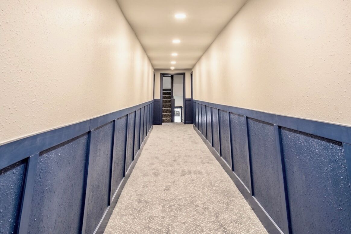 Completely remodeled apartment in the heart of Kansas City