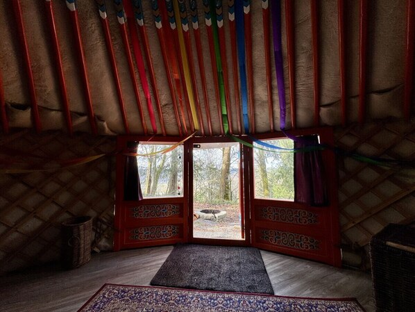 Interior - Prism Yurt | Cedar Hot Tub | 1 hr to Skiing & Mt Rainier (Buckley)