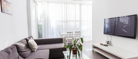 Classic Apartment | Living area