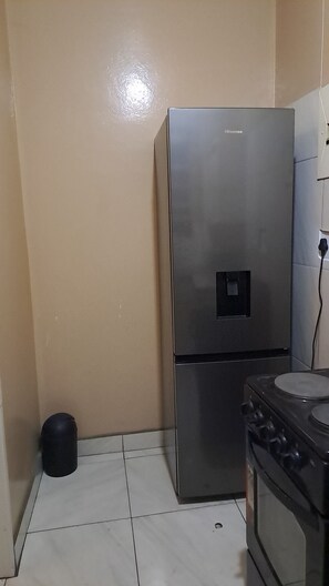 Private kitchen - The heart of Pretoria
Few minutes away from everything
You want 😏 and need (Pretoria)