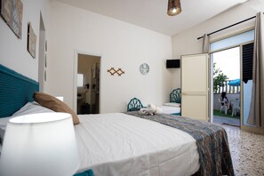 1 bedroom, desk, free WiFi - SALUTAMU (Misiliscemi)