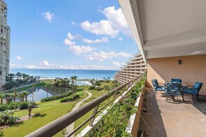 Outdoor dining - Updated beach condo with stunning views! (Miramar Beach)
