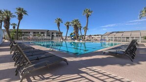 Unclassified image, 4 of 32, button - Las Palmas Resort #1642 | All-Inclusive Amenities (Saint George)