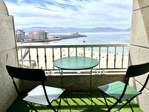 Outdoor dining - Martina & Playa (Sanxenxo)