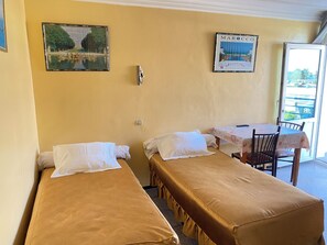 Economy Double Room, City View | Free WiFi, bed sheets - Hôtel Petite Suède (Agadir)