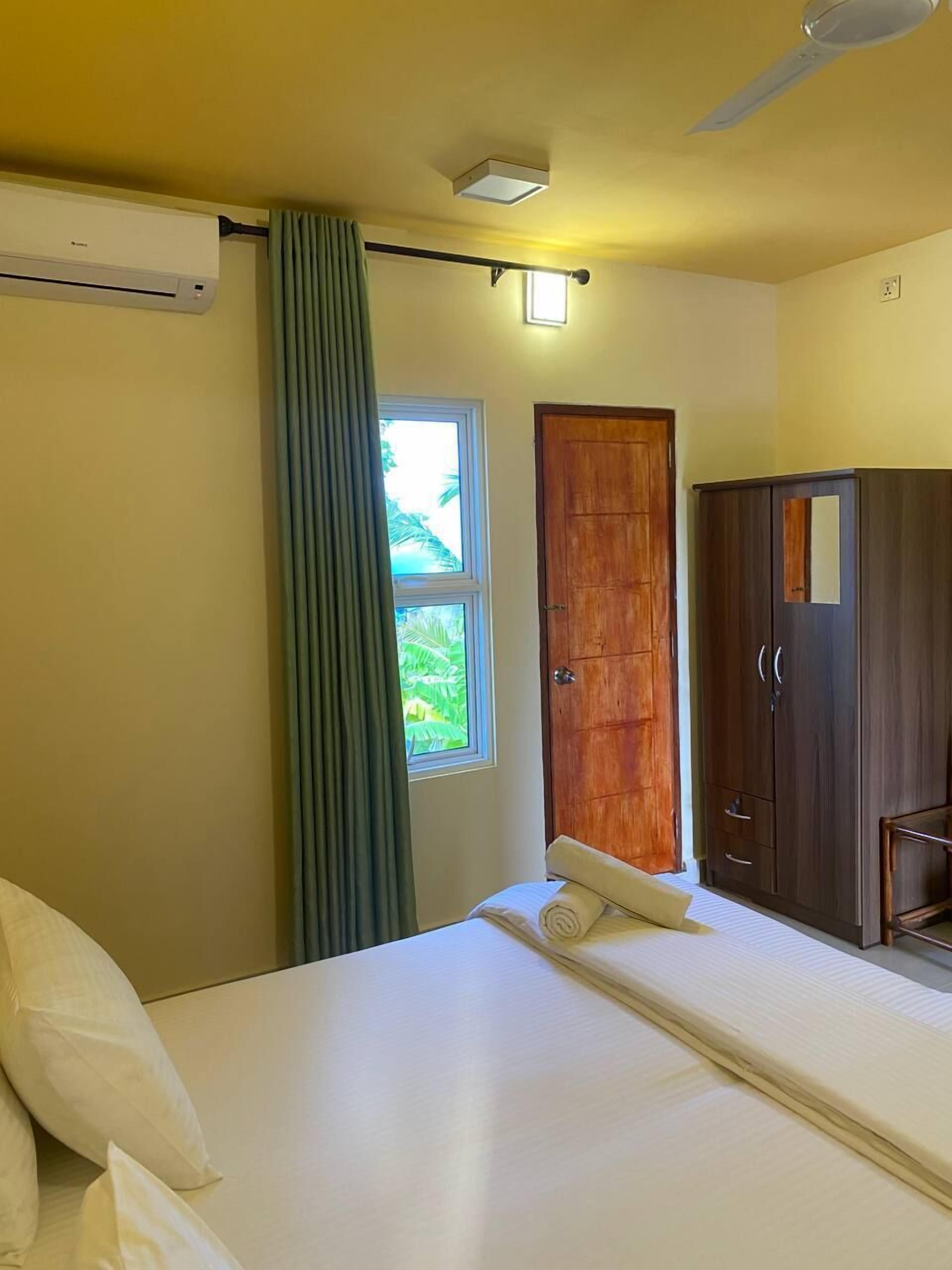 Photo - White Sand Inn