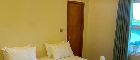 Doppia Basic | Ferro/asse da stiro, Wi-Fi gratuito