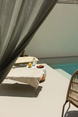 Seasonal outdoor pool - Palazzo Console (Lecce)