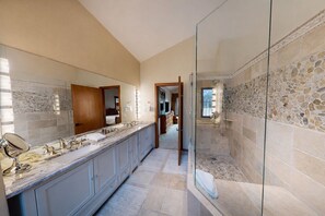Bathroom - 2430 Deer Valley Getaway! Peaceful Home Minutes From Deer Valley With Private Hot Tub! 4 Bedroom Home by RedAwning (Park City)