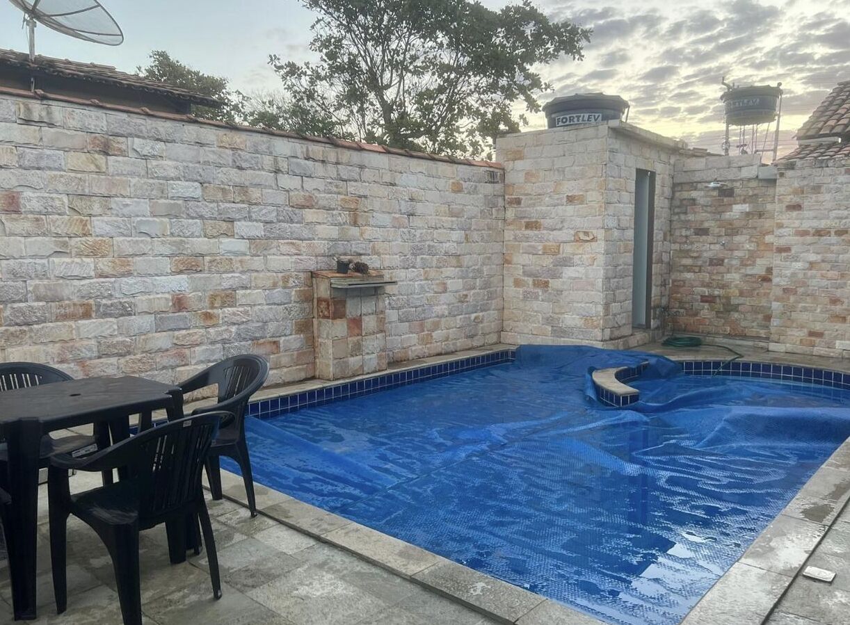Piscina externa, piscina aquecida