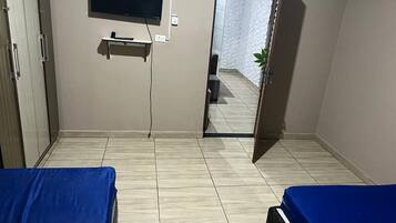 4 quartos, ferros/tábuas de passar roupa, Wi-Fi de cortesia