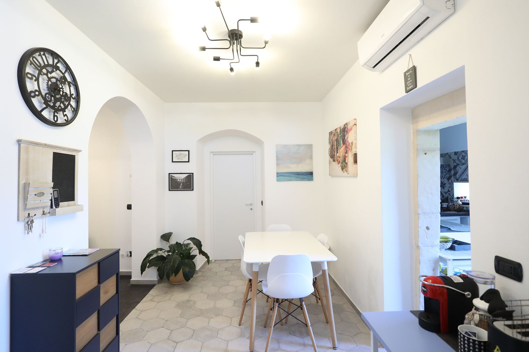 32-Zoll-LCD-Fernseher mit Digitalempfang