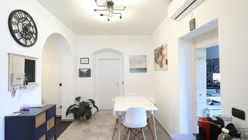 32-Zoll-LCD-Fernseher mit Digitalempfang