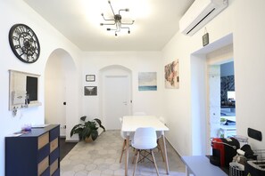 32-inch LCD TV with digital channels - IBLA BAROCCA BNB (Ragusa)