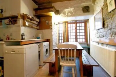 The Tower at Plane Castle - Sleeps 4 - Pets Ok