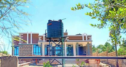 Camp Flo Eldoret -Homely Comfort in a Private Compound