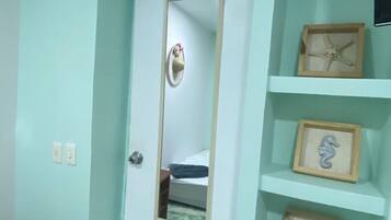 Casa standard | 4 quartos, individualmente decorados, individualmente mobiliados